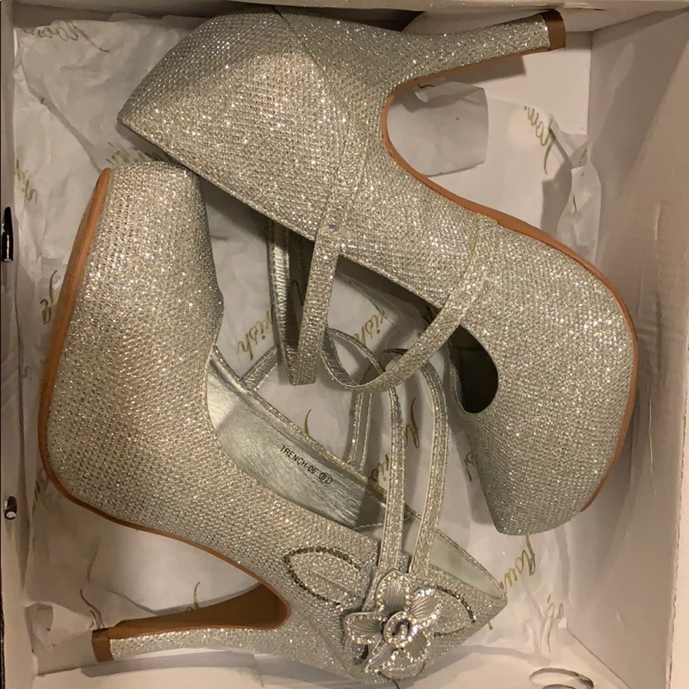 Silver Glitter high heels